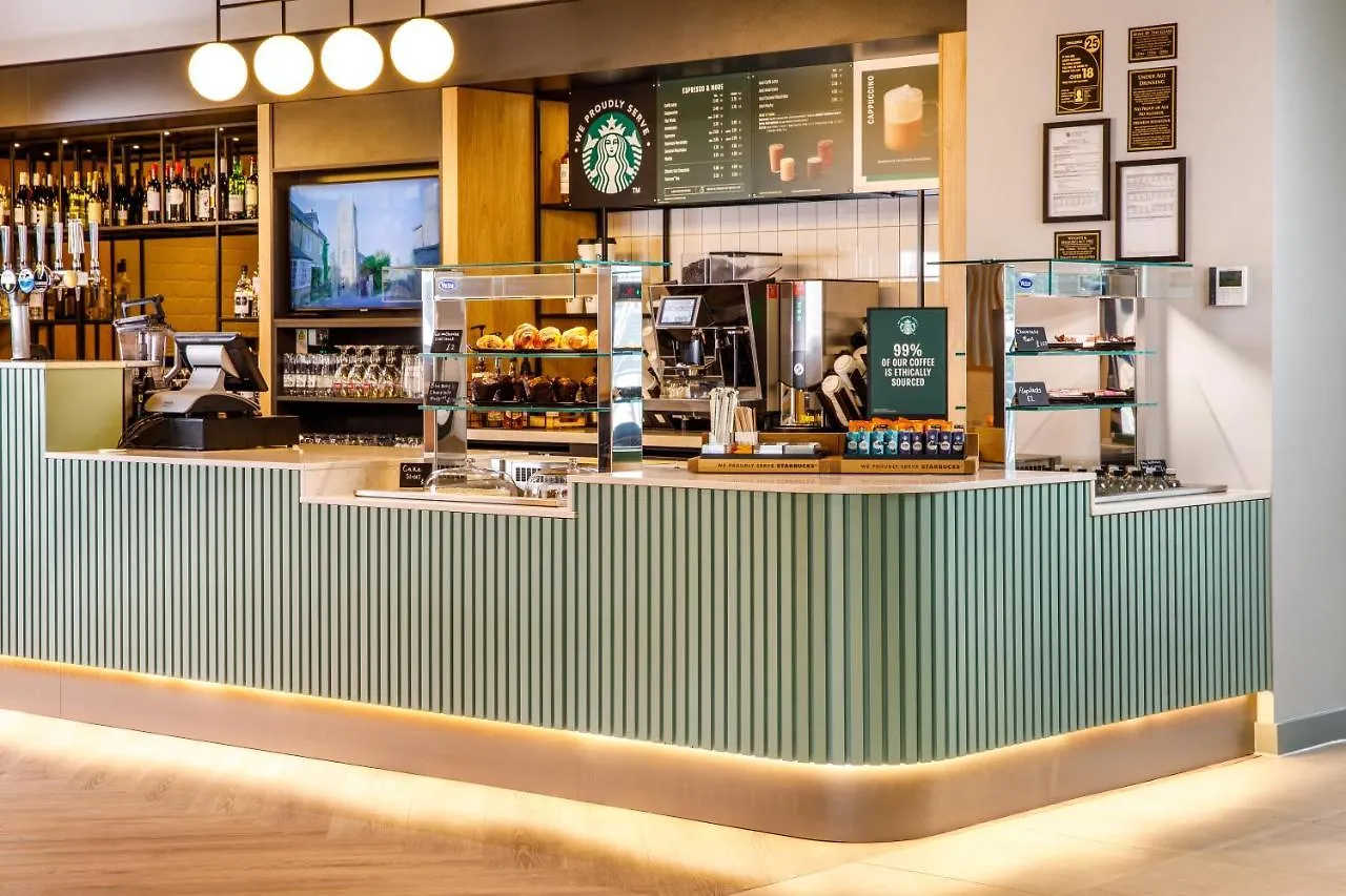 **** Hotel Holiday Inn Manchester Airport T2 By Ihg Hale  Storbritannien