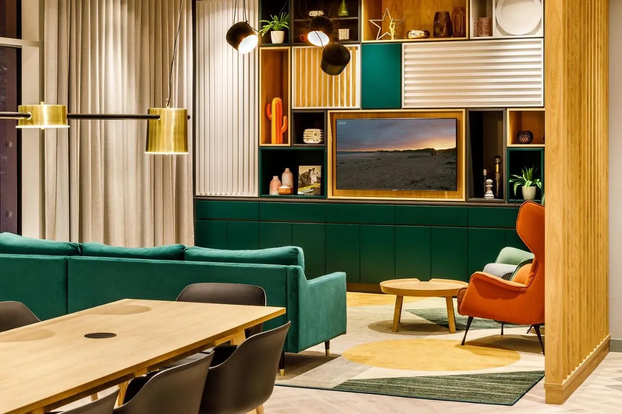 Holiday Inn Manchester Airport T2 By Ihg Hale  Storbritannien
